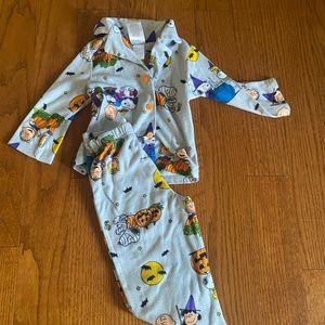 Cozy Peanuts Halloween Pajamas